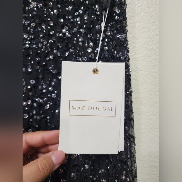 Mac Duggal 10883 Embellished Tiered Sequin Gown Dress 8 Wedding Formal Event - Picture 12 of 13